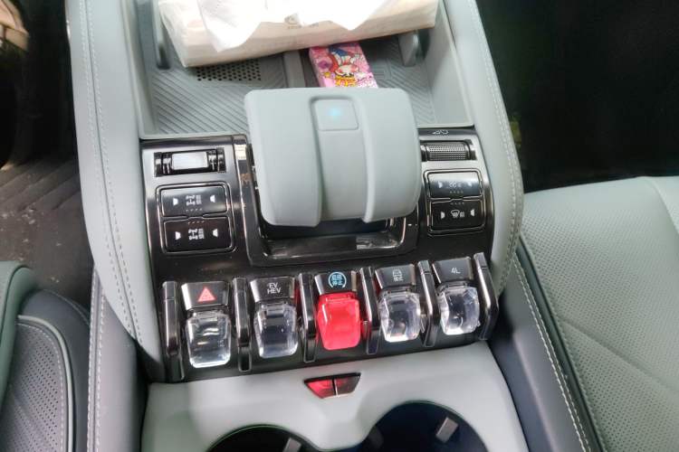 Used Formula Leopard Leopard 5 2023 Navigator Edition