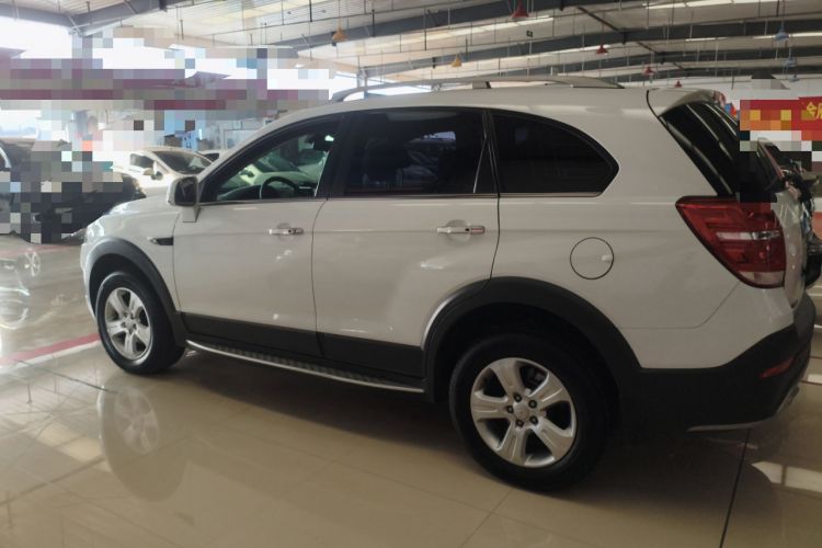 Used Chevrolet Captiva 2017 2.4L Two-Wheel Drive Luxury Edition 7 Seats
