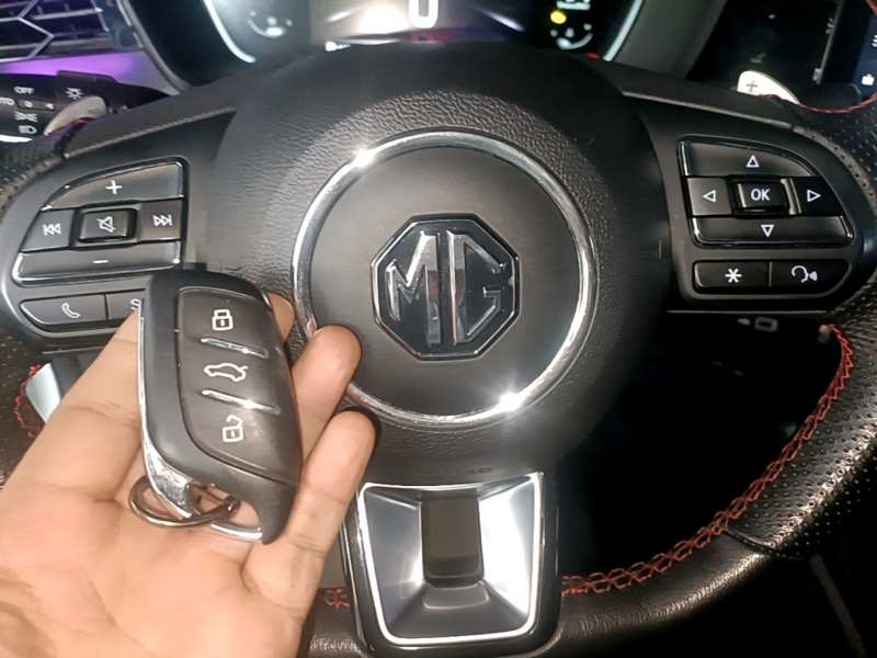 Used MG 5 2022 300TGI DCT Chao Yue Luxury Edition — 8