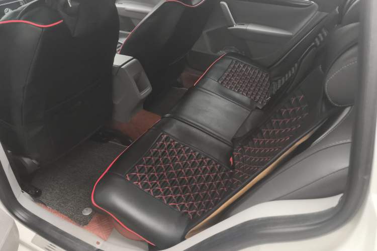 Used Volkswagen Gran Lavida 2013 1.6L Automatic Luxury Model