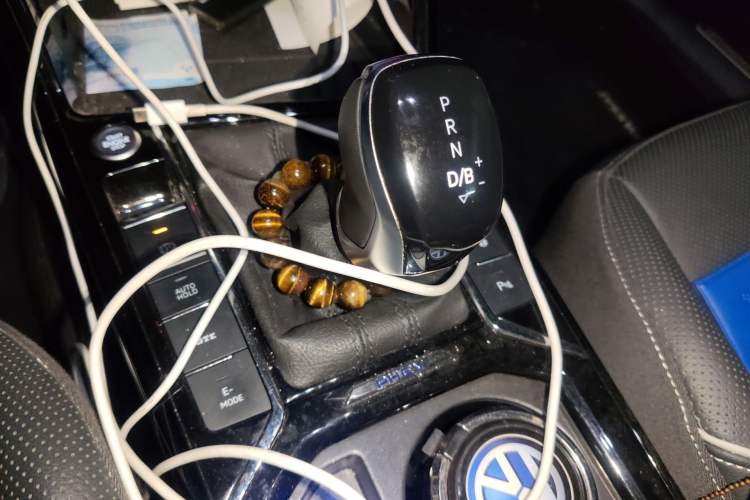 Used Volkswagen Passat New Energy 2022 430 PHEV Hybrid Luxury Edition Gear Lever