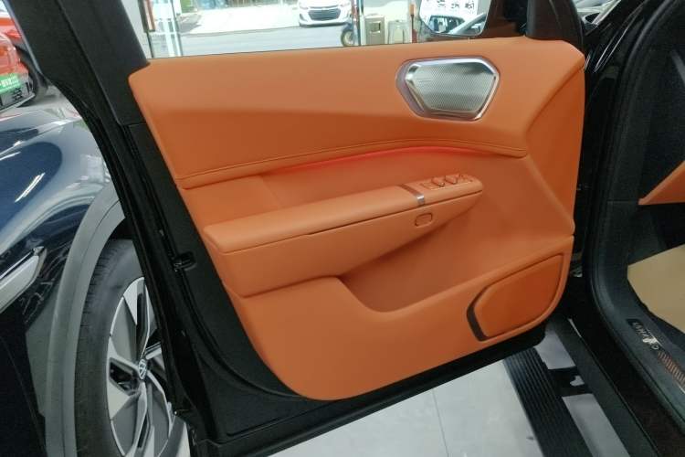 Used Lynk & Co 900 2025 1.5T Ultra
