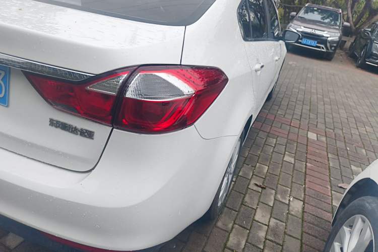 Used Kia K3 2016 1.6L Automatic GLS
