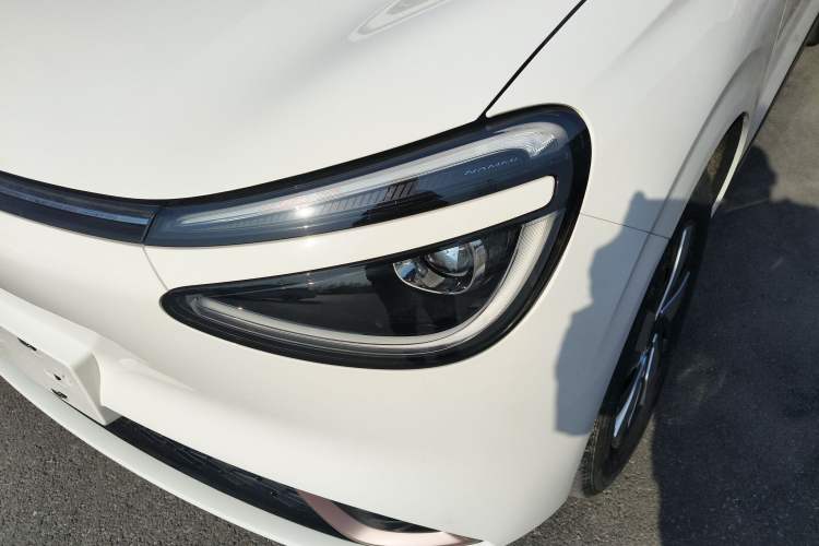 Used Dongfeng NAMMI 01 2024 New Edition 330 Air
