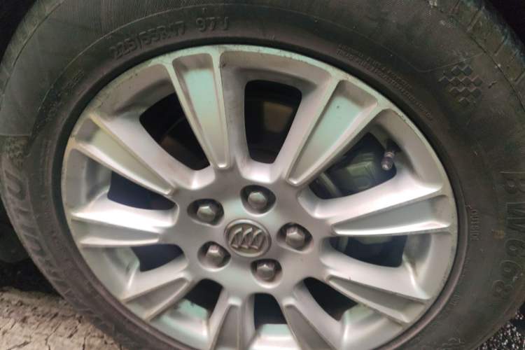 Used Buick LaCrosse 2012 2.4L SIDI Elegant Edition
