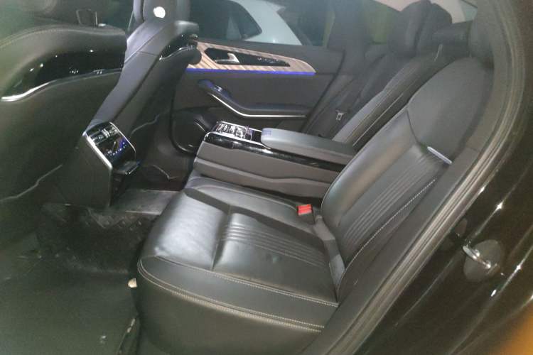 Used Hongqi H9 2020 2.0T Smart Connect Flagship Edition
