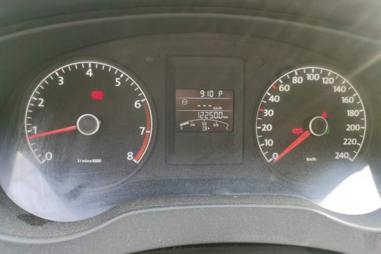 Used Volkswagen Sagitar 2012 1.6L Automatic Fashion Edition
