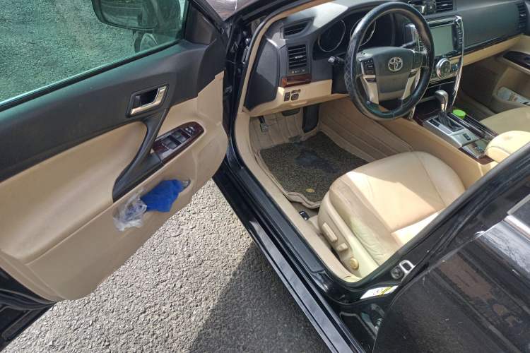 Used Toyota Reiz 2010 2.5V Fengdu Elite Edition
