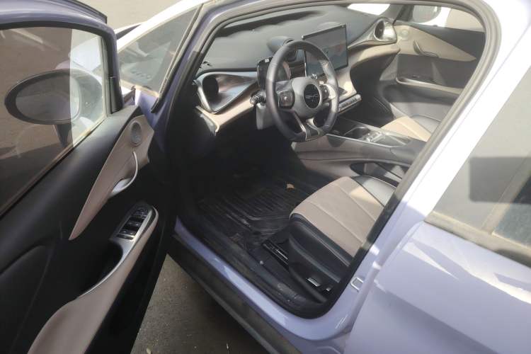 Used BYD Dolphin 2023 420 km Free Version