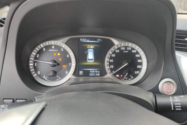 Used Nissan Terra 2018 2.5L Automatic 2WD Luxury Edition
