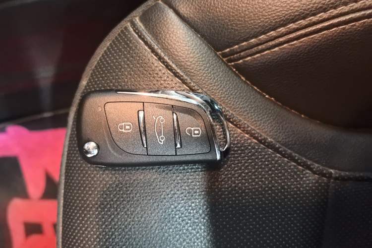 Used Buick GT 2021 Revised Version Flagship 1.5L Automatic Elite Edition Vehicle Key