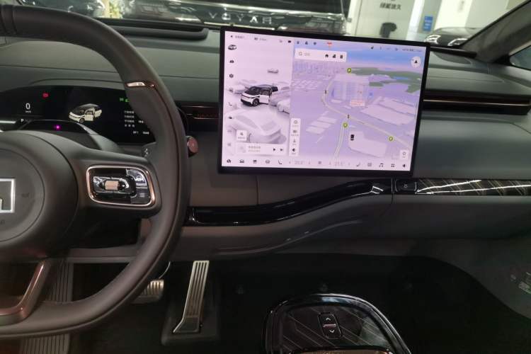 Used Zeekr MIX 2025 Intelligent Driving Version
