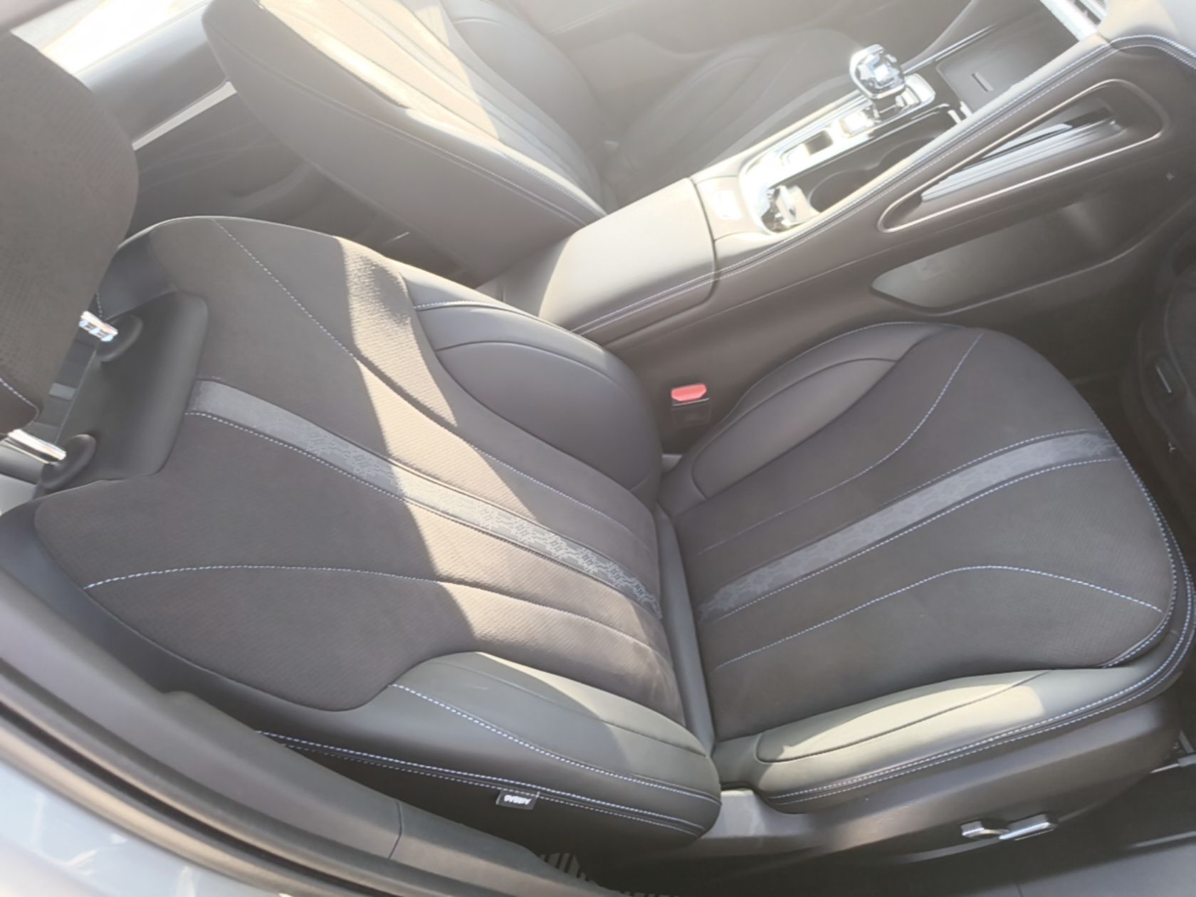 Geely Auto Preface 2026 Model Oriental Yao 2.0TD Wangyue Edition — снимка 19