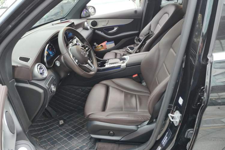 Used Mercedes-Benz GLC 2020 Facelifted GLC 260 L 4MATIC Dynamic Edition
