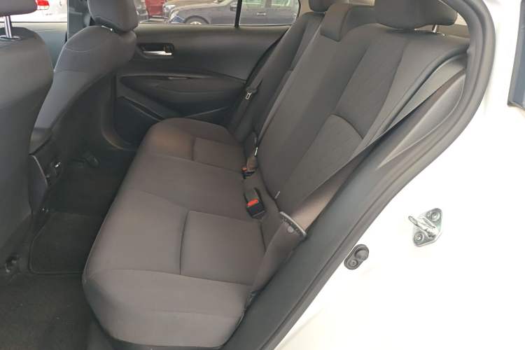 Used Toyota Corolla 2021 Dual-Motor 1.8L E-CVT Elite Edition
