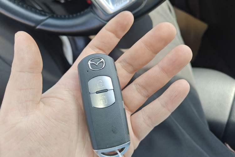 Used Mazda CX-5 2017 2.0L Automatic 2WD ZhiShang Trim China V Standard