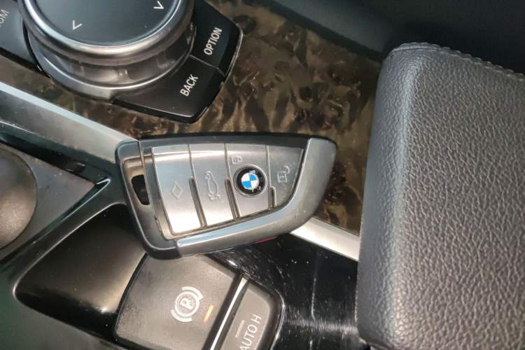 Used BMW 5 Series 2018 525Li M Sport Package
