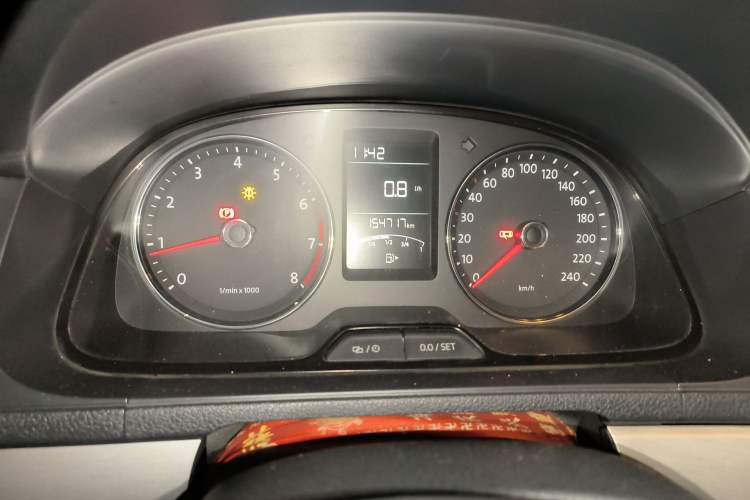 Used Volkswagen Lavida 2013 Restyled Classic 1.6L Manual Comfort Edition
