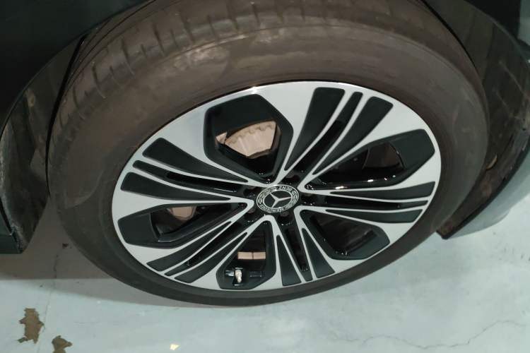 Used Mercedes-Benz E-Class New Energy 2024 E 350 e L Plug-in Hybrid Sedan