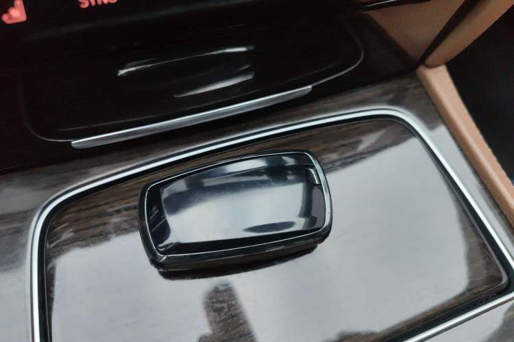 Used BMW 7 Series 2013 730Li Luxury Model
