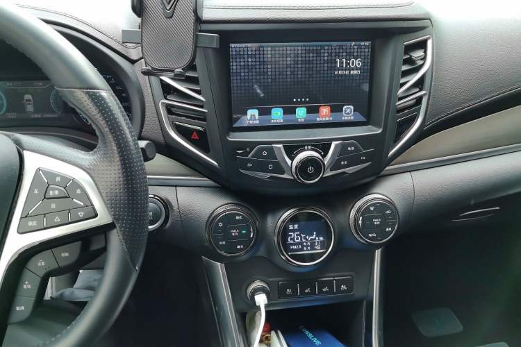 Used BYD Song New Energy 2017 Song DM 1.5TID All-Wheel Drive Luxury Model
