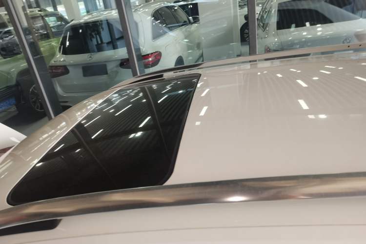 Used Volkswagen Gran Lavida 2017 180TSI DSG Comfort Edition Roof