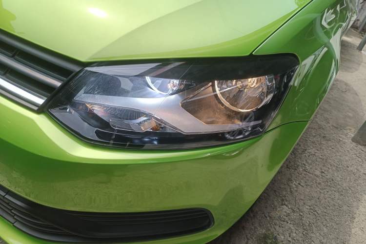 Used Volkswagen Polo 2014 1.4L Manual Fashion Edition