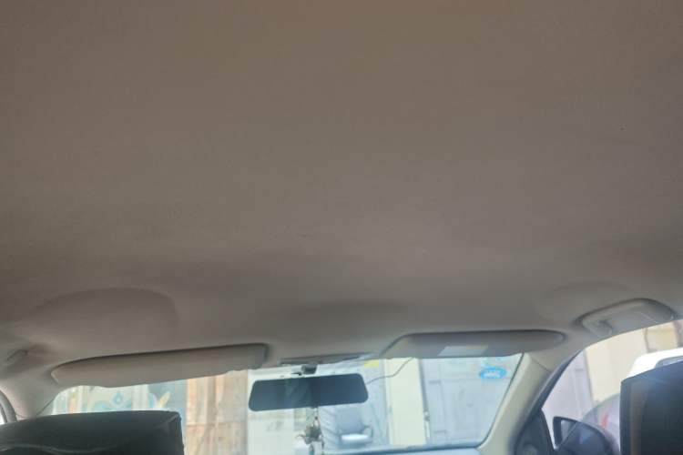 Used Mitsubishi Outlander 2016 2.0L Two-Wheel Drive Fashion Edition 5 Seats