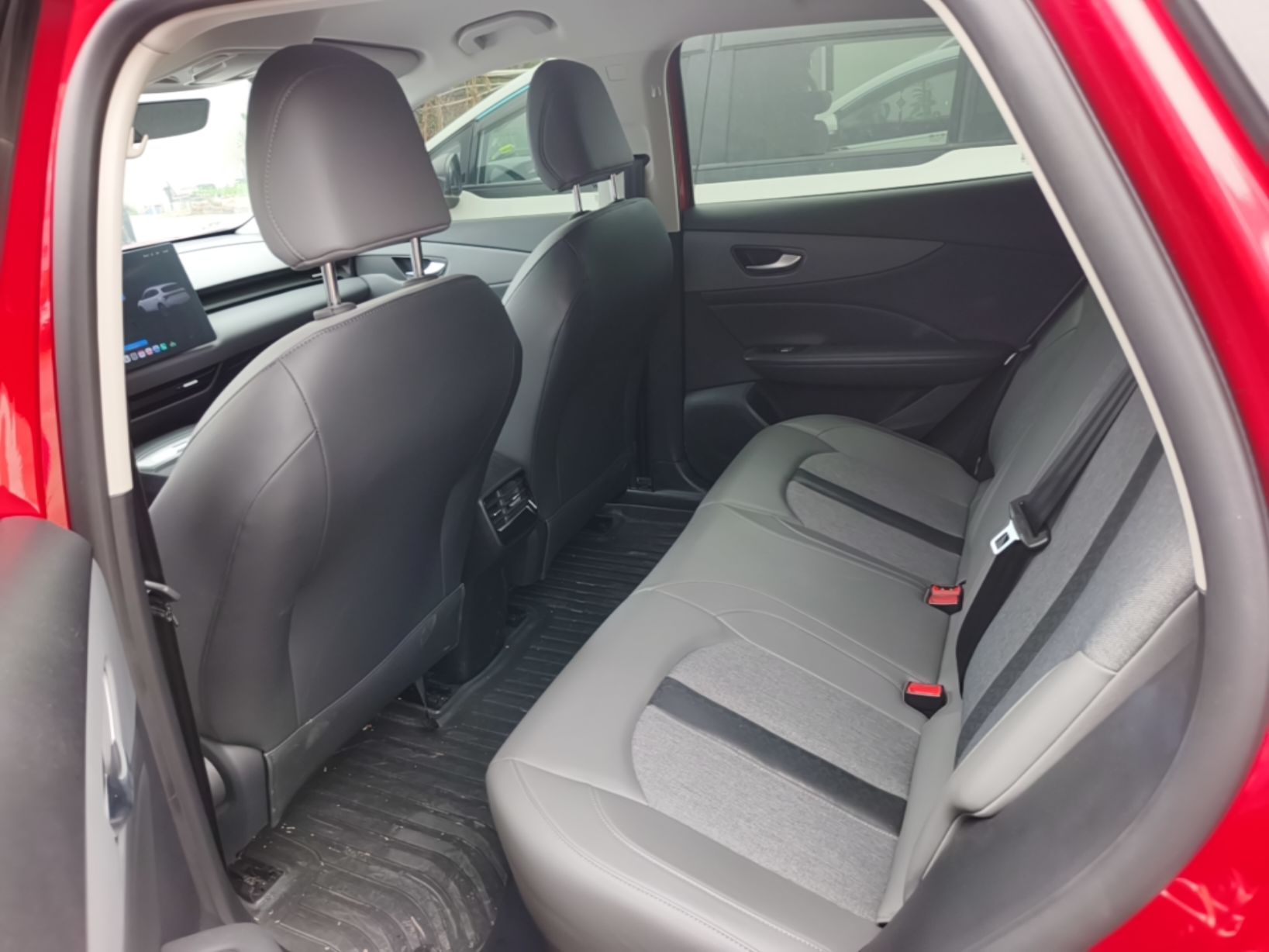 MG ES5 2025 425 Pro Rear-Drive Version — снимка 20
