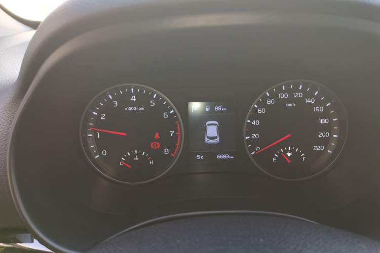 Used Kia kx1 Stonic 2021 1.4L CVT Fun Edition