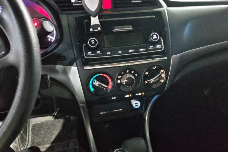 Used Honda Crider 2017 1.8L CVT Comfort Special Edition
