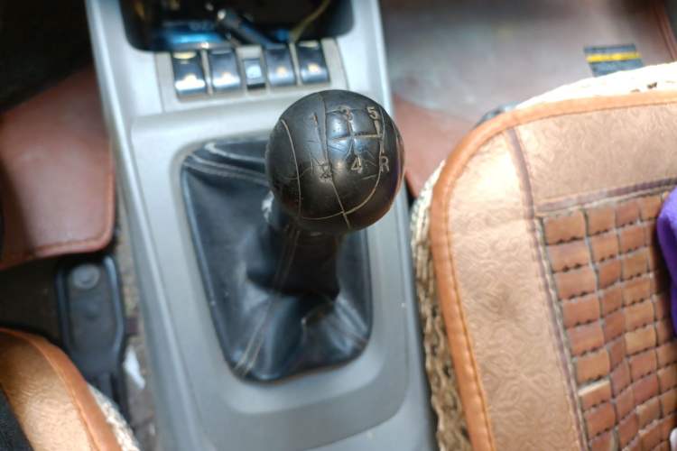 Used Chevrolet Sail 2013 Sedan 1.2L Manual Fashionable Happiness Edition
