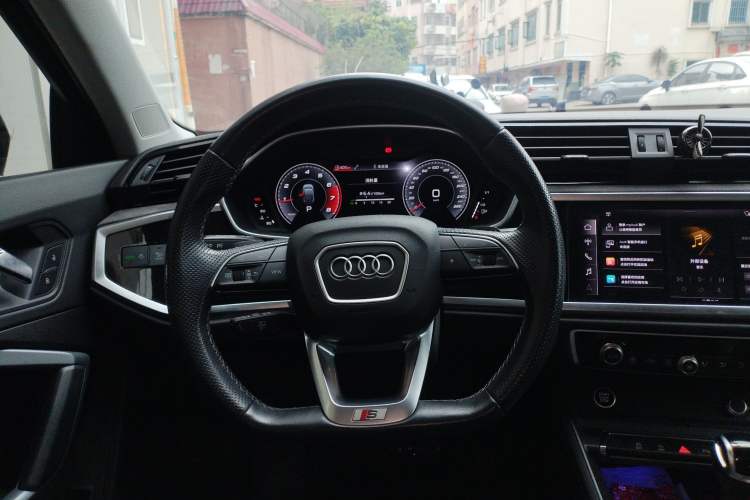 Used Audi Q3 Sportback 2022 40 TFSI Fashion Model