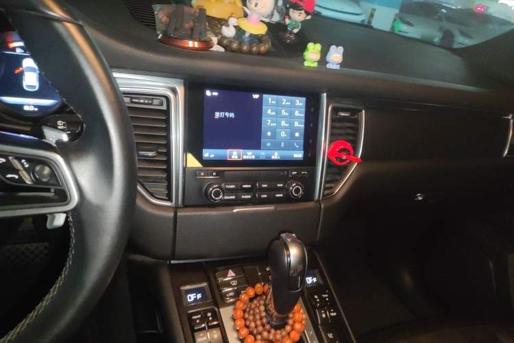 Used Porsche Macan 2017 Macan 2.0T