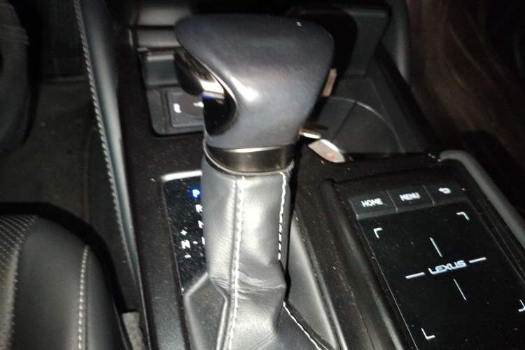 Used Lexus ES 2020 200 Excellence Edition Gear Lever