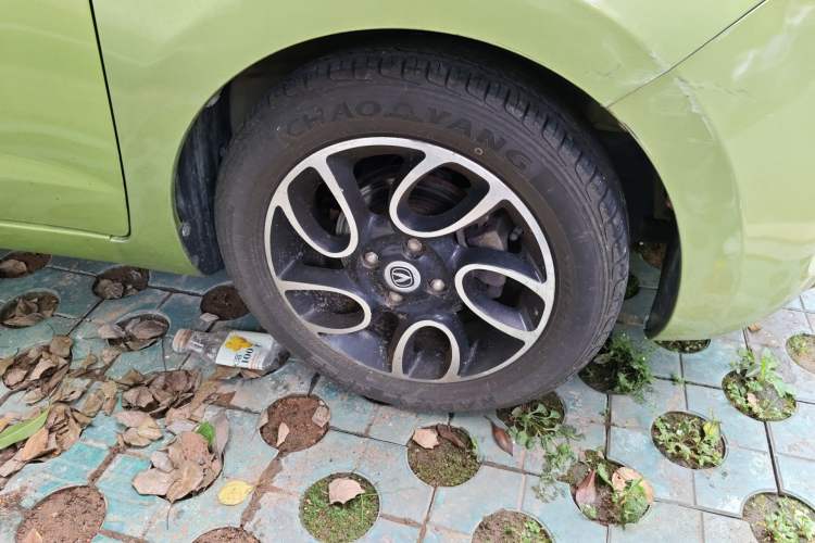 Used CHANGAN Benni 2015 1.4L IMT Luxury Model China IV
