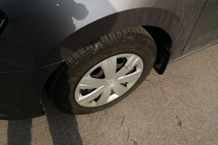 Used Volkswagen Jetta 2015 Zhuihui Edition 1.4L Manual Fashion Model