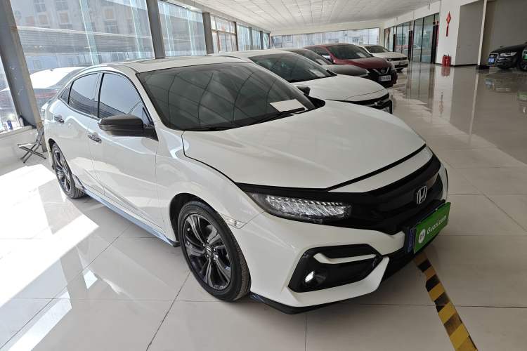 Used Honda Civic 2021 HATCHBACK 220TURBO CVT Trendy Cool Edition
