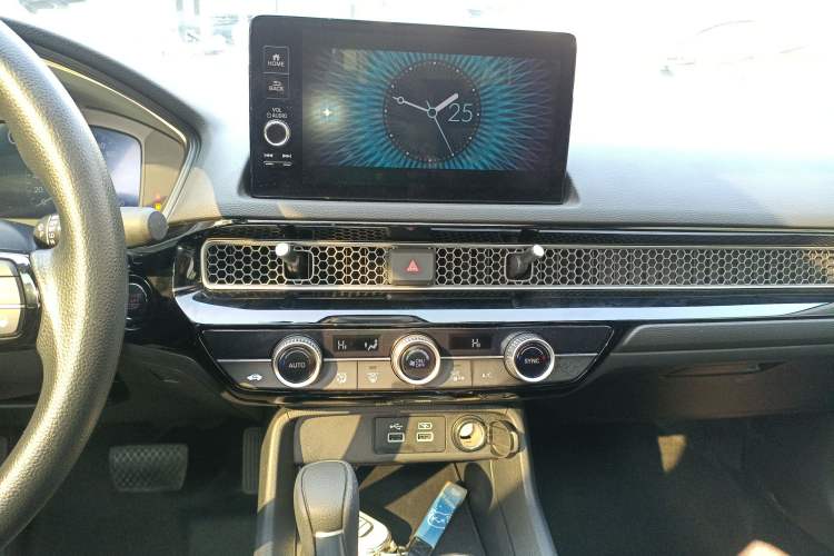 Used Honda Civic 2022 240TURBO CVT Dynamic Edition