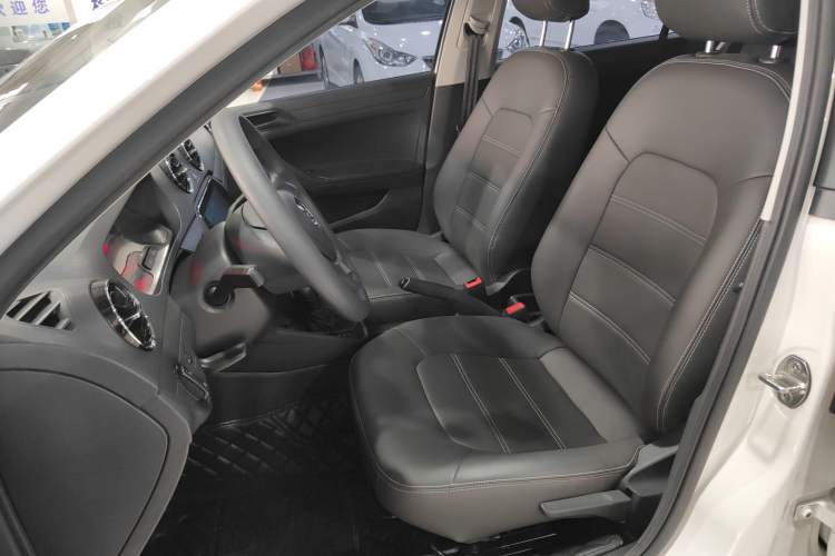 Used Volkswagen Jetta 2017 1.5L Automatic Fashion Model