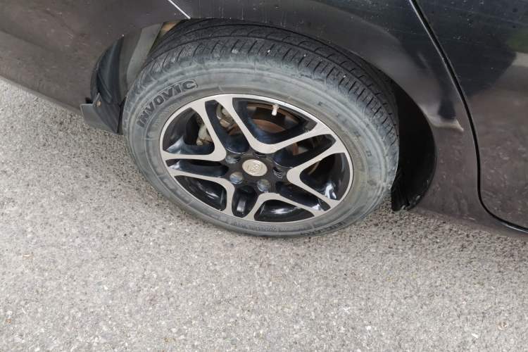 Used BYD G5 2014 1.5TID Automatic Prestige Model
