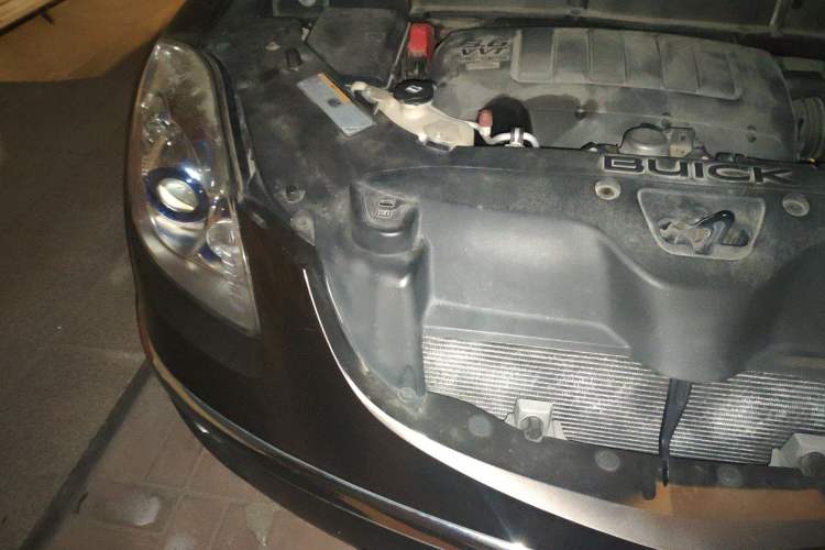 Used Buick Enclave 2010 3.6L Elite Edition
