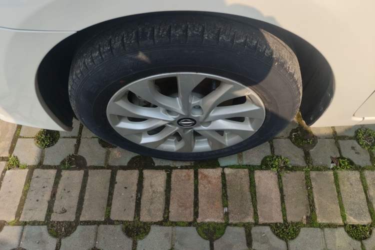 Used Nissan Sylphy 2022 Classic 1.6XE CVT Comfort Edition Left Front Wheel Hub