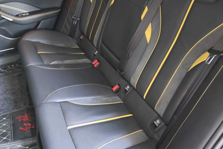 Used Hongqi H6 2023 2.0T ZhiZhen Edition Interior 4