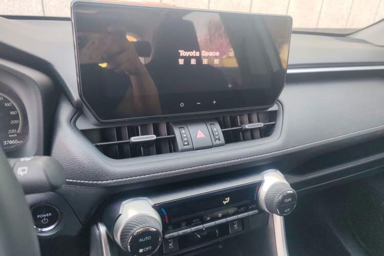 Used Toyota RAV4 2023 Dual-Engine 2.5L E-CVT Four-Wheel Drive Elite Plus Edition