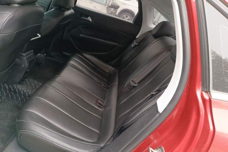 Used Peugeot 308 2018 1.6L Automatic Luxury Edition