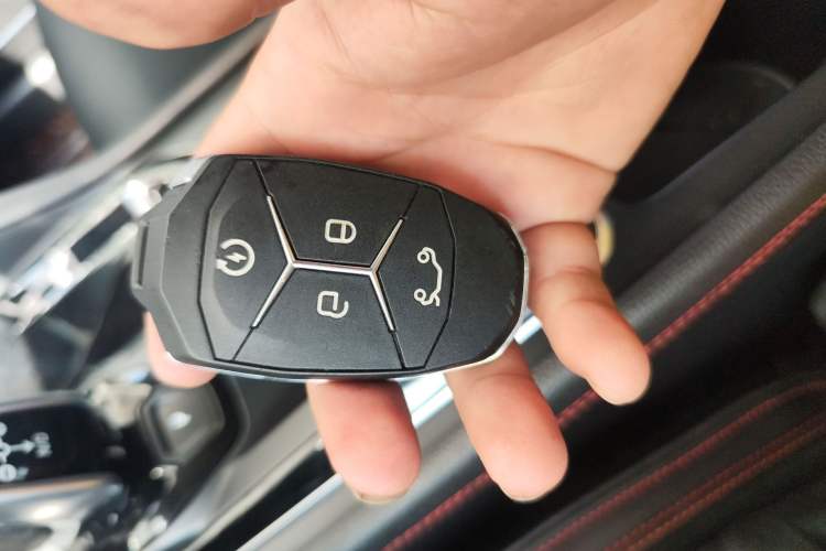 Used Lynk & Co 02 2019 High-Energy Edition 2.0T Automatic Two-Wheel Drive Pro Version China VI Standard