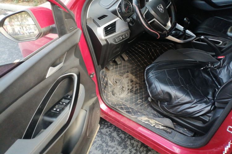 Used Baojun 530 2018 1.5T Manual Elite Version China V