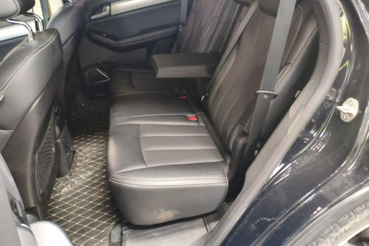 Used BYD Tang 2018 2.0T Automatic SmartConnect Prestige 7-Seater China V Standard