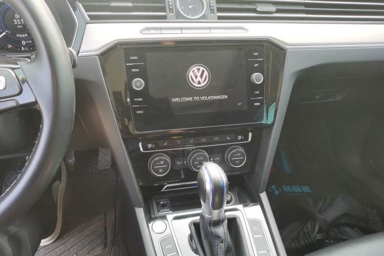 Used Volkswagen Variant New Energy 2019 GTE model Audio And AC Panel